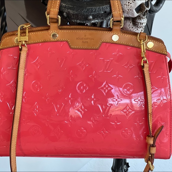 Louis Vuitton Brea Vernis MM coral bag USED GC. - Picture 11 of 16